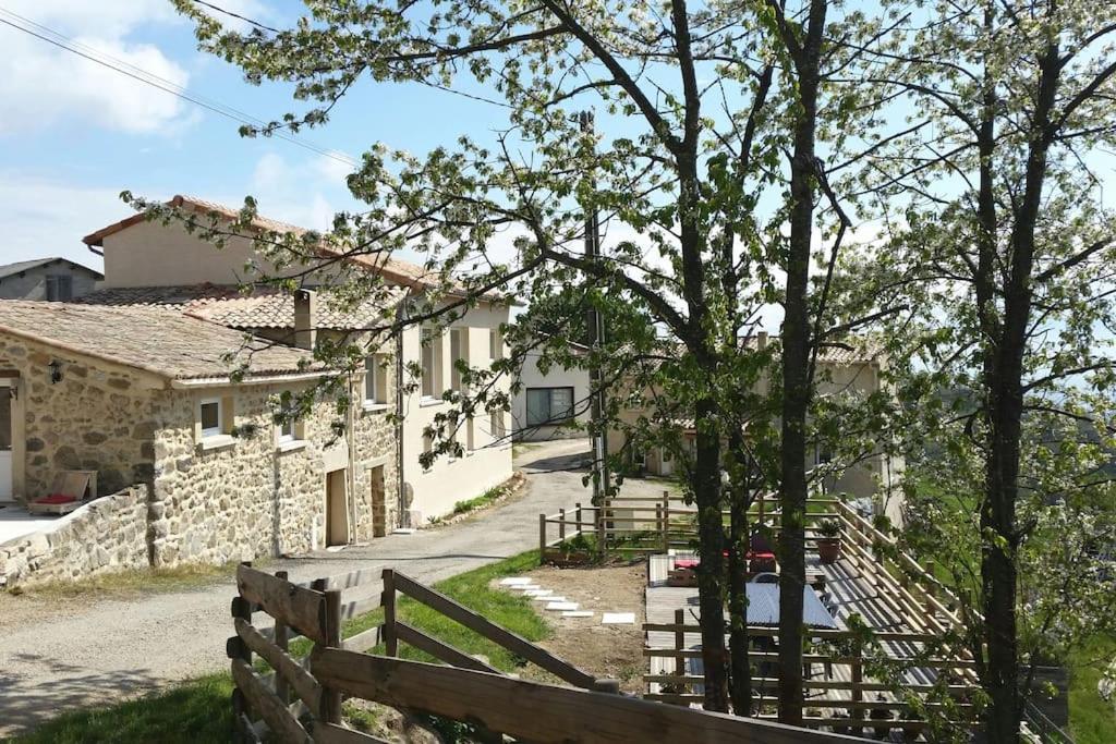 Studio Les Cadichons De La Grange Saint-Peray Exterior photo